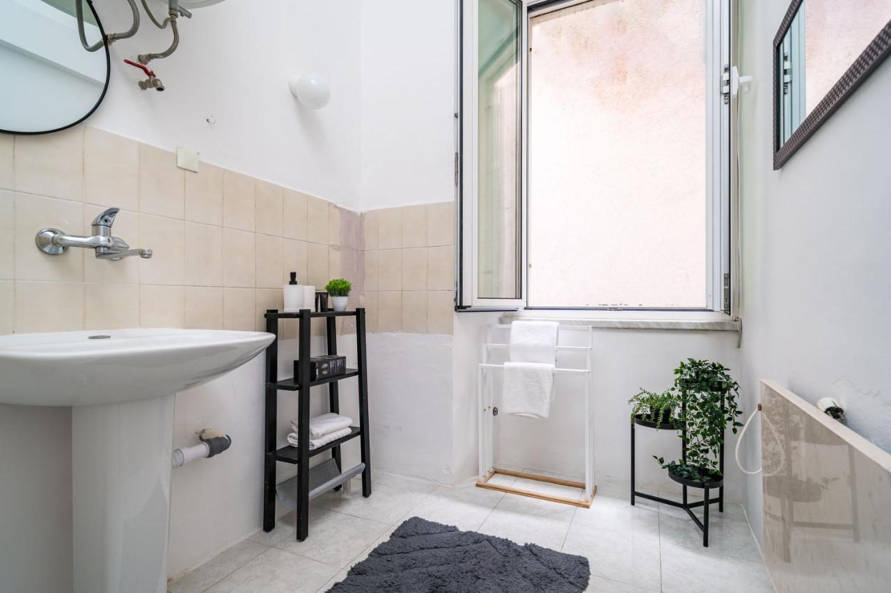 Laus I , In Old Town Apartman